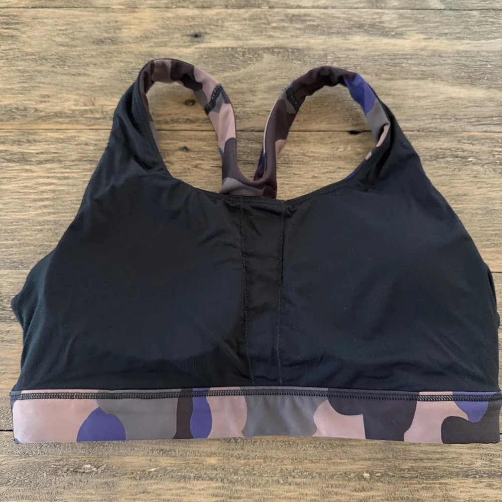 Athleta‎ Womens Small Camo Racerback Sports Bra Purple Blue Camouflage